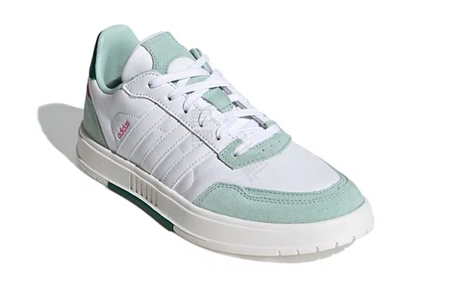 adidas neo Courtmaster