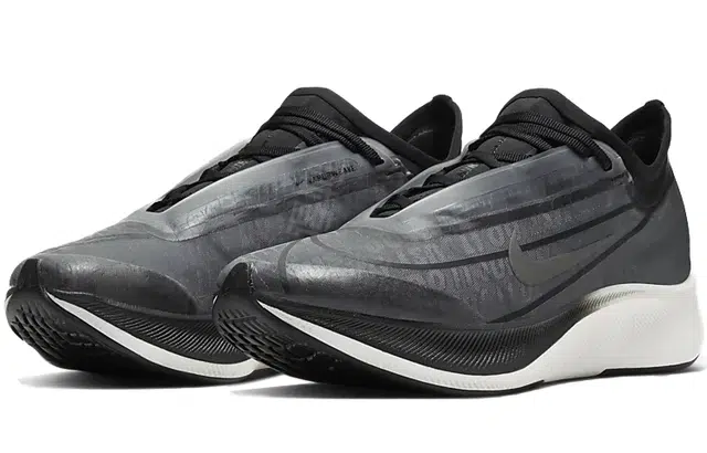 Nike Zoom Fly 3