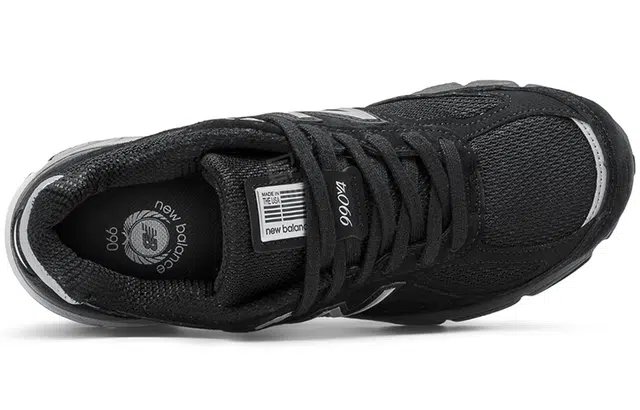 New Balance NB 990 V4