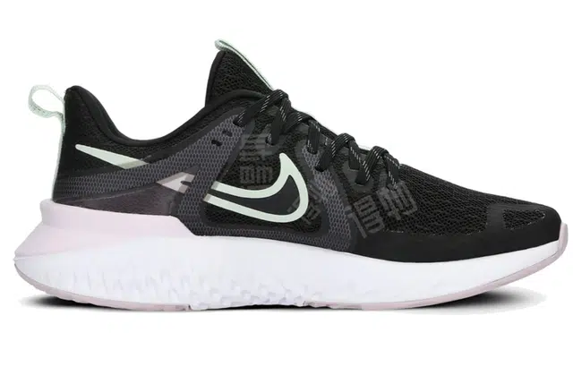 Nike Legend React 2