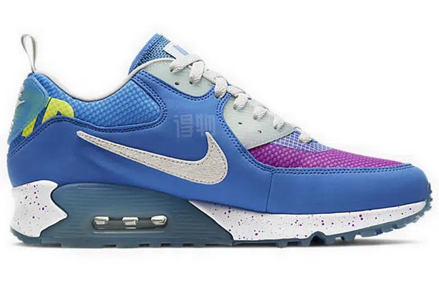 UNDEFEATED x Nike Air Max 90