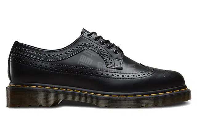 Dr.Martens 5