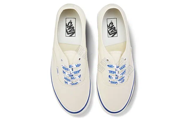 Vans Authentic 44