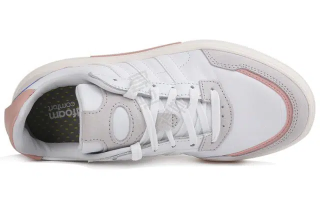 adidas neo Courtmaster