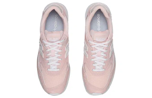 New Balance NB 840 B