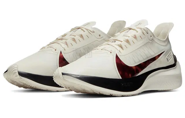 Nike Zoom Gravity 1