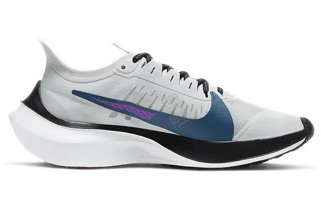 Nike Zoom Gravity 1