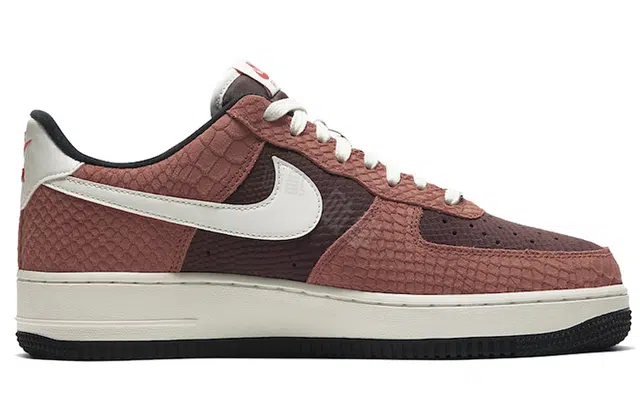 Nike Air Force 1 Low Brown