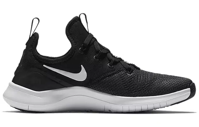 Nike Free TR Black White