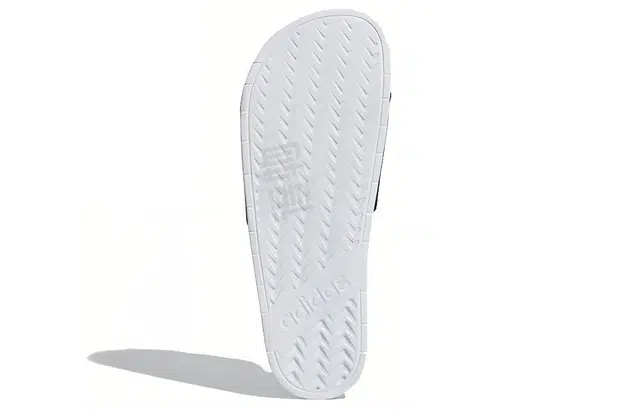 adidas Adilette Tnd