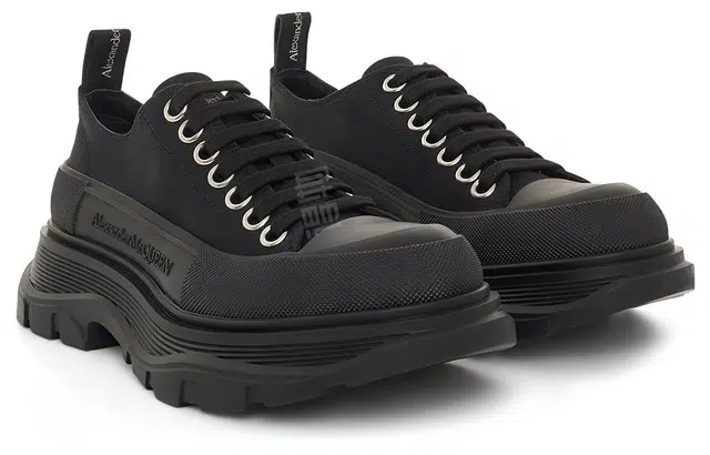 Alexander McQueen Tread Slick
