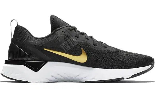 Nike Odyssey React React Flyknit