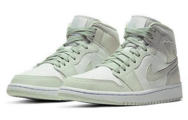 Jordan Air Jordan 1 Mid "Spruce Aura"
