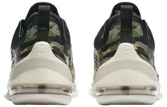Nike Air Max Axis