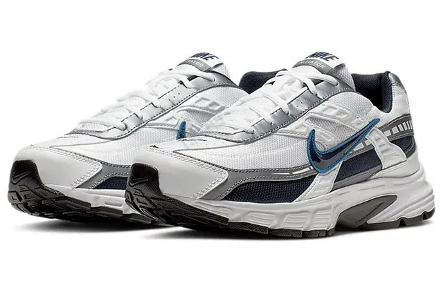 Nike Initiator