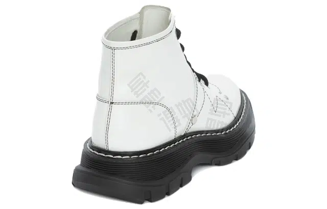 Alexander McQueen Tread
