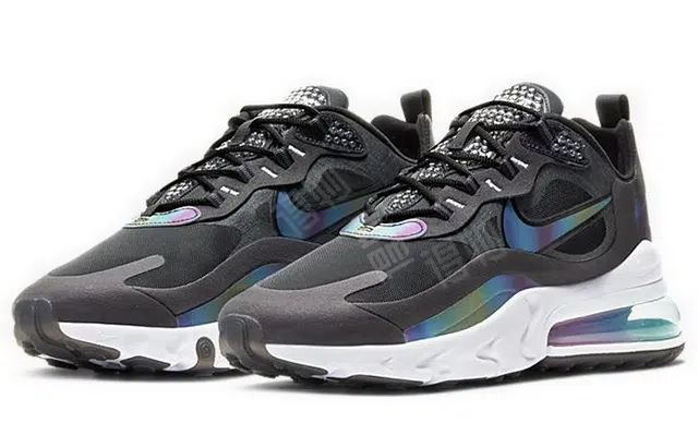 Nike Air Max 270 React 20