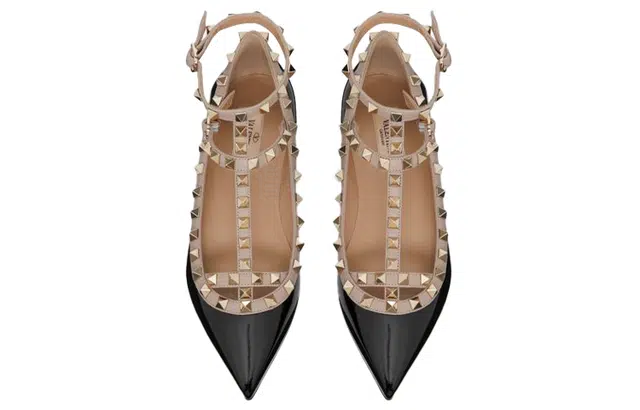 Valentino Rockstud