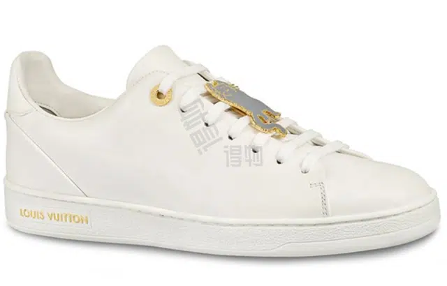 LOUIS VUITTON Frontrow