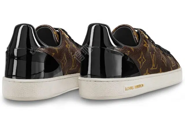 LOUIS VUITTON Frontrow Monogram