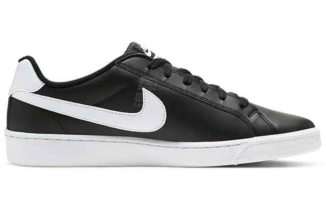 Nike Court Majestic Leather