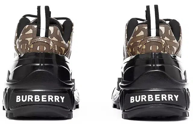Burberry Arthur