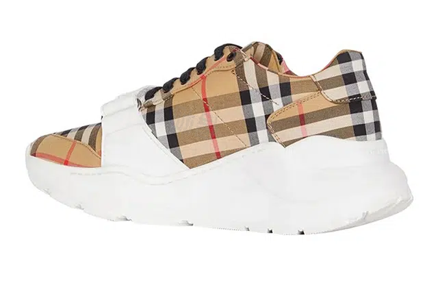 Burberry Vintage 2020SS