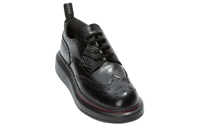 Alexander McQueen Hybrid