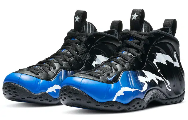 Nike Foamposite One black aurora