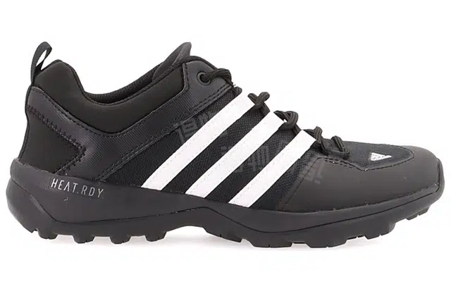 adidas Daroga Plus Canvas