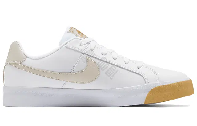 Nike Court Royale AC