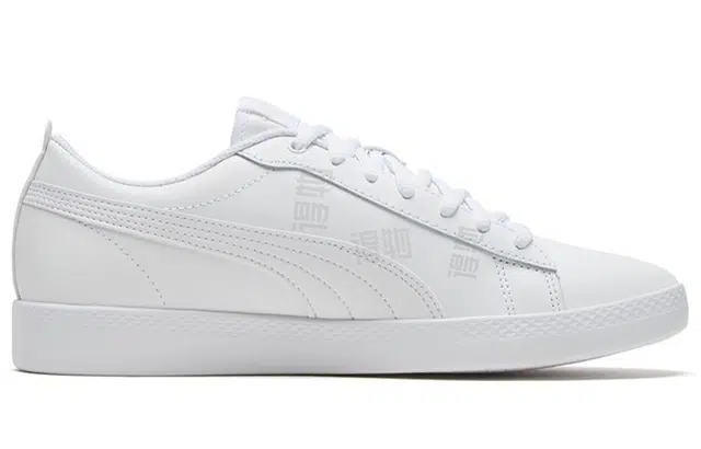 PUMA Smash V2