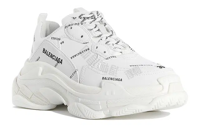 Balenciaga Triple S logo