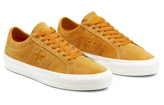 Converse One Star Pro