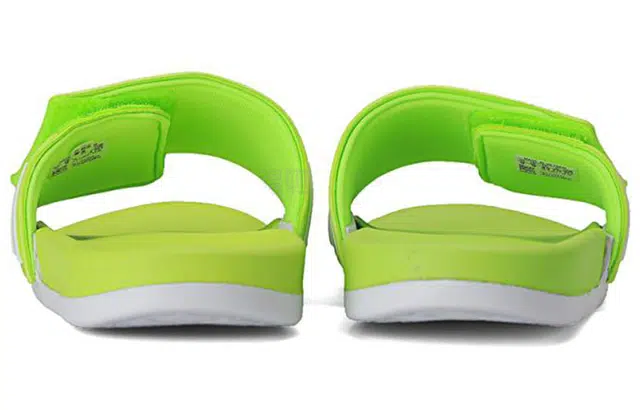 adidas neo Adilette