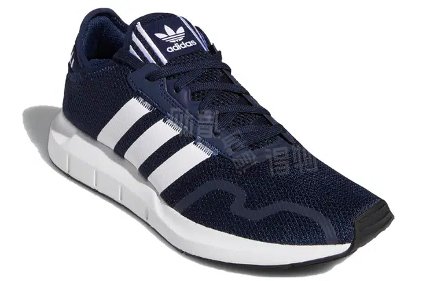 adidas originals Swift Run X