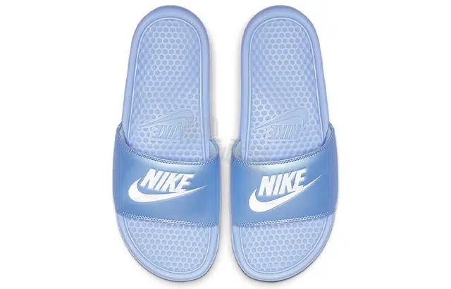 Nike Benassi