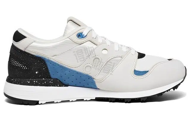 Saucony