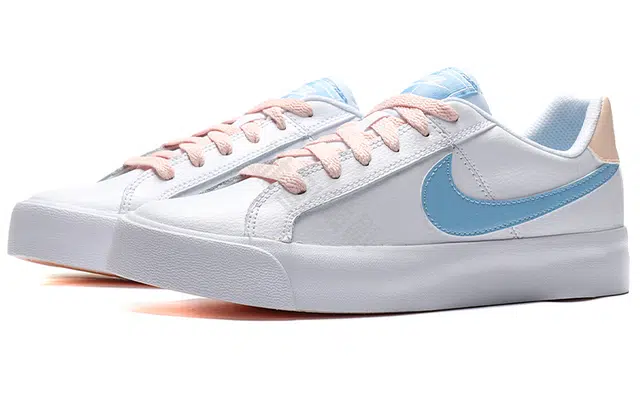 Nike Court Royale AC
