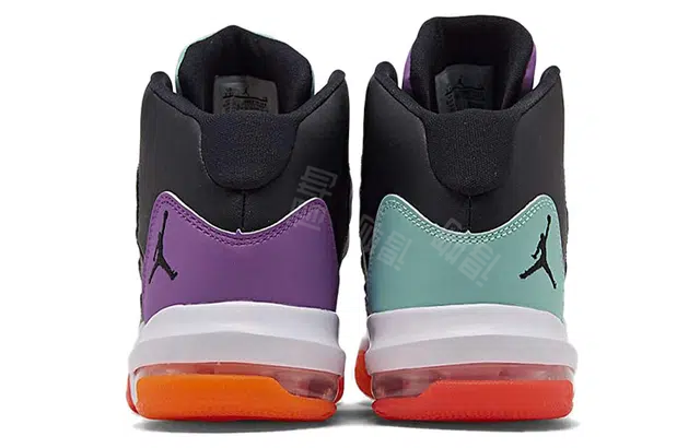 Jordan Max Aura 1