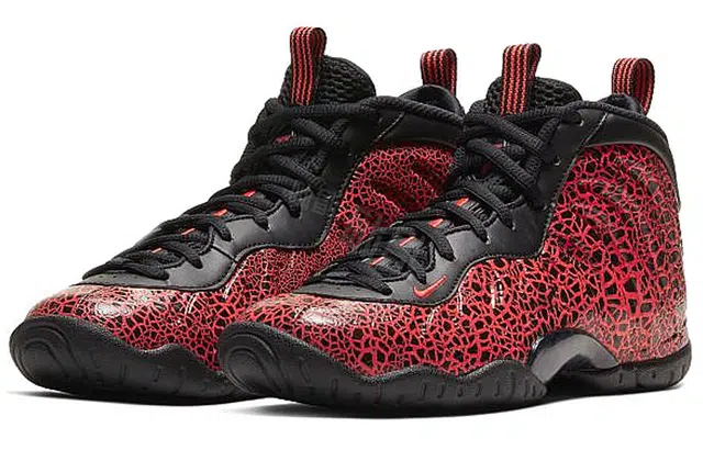 Nike Foamposite One cracked lava PU
