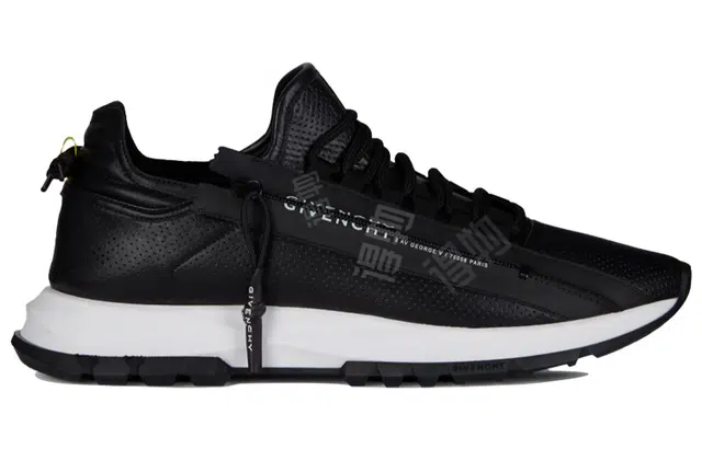 GIVENCHY Spectre