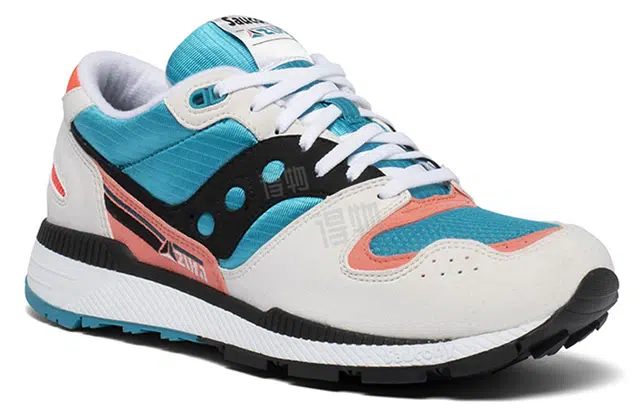 Saucony Azura