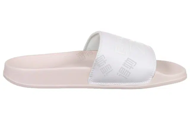Reebok classic slide