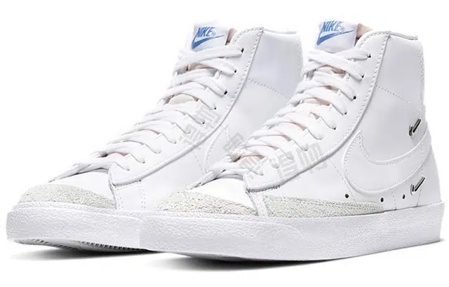 Nike Blazer 77 SE "Chrome Luxe"