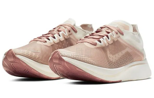 Nike Zoom Fly 1 SP Fast