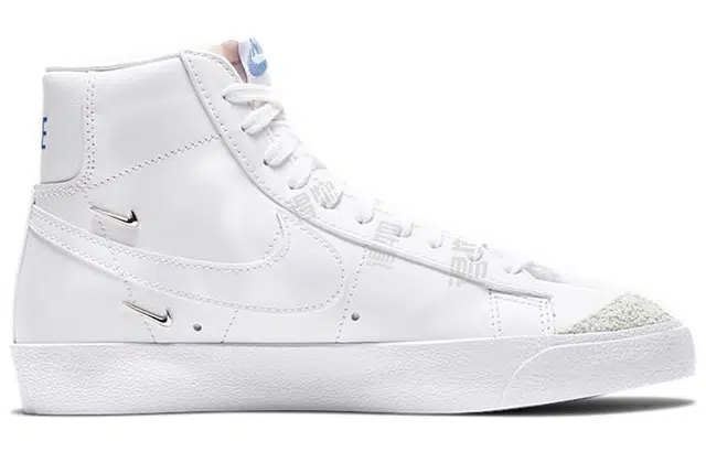 Nike Blazer 77 SE "Chrome Luxe"