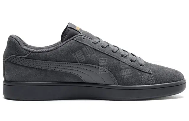 PUMA Smash V2