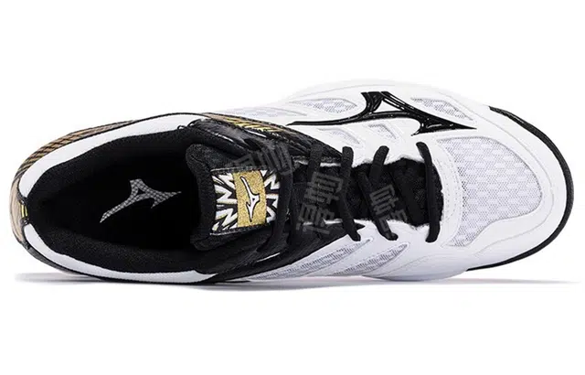 Mizuno Thunder Blade