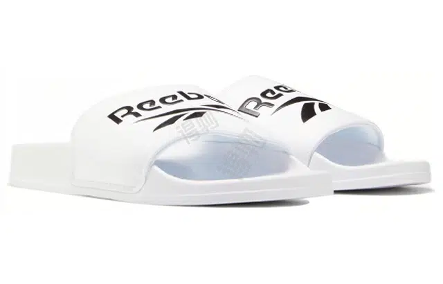 Reebok classic slide